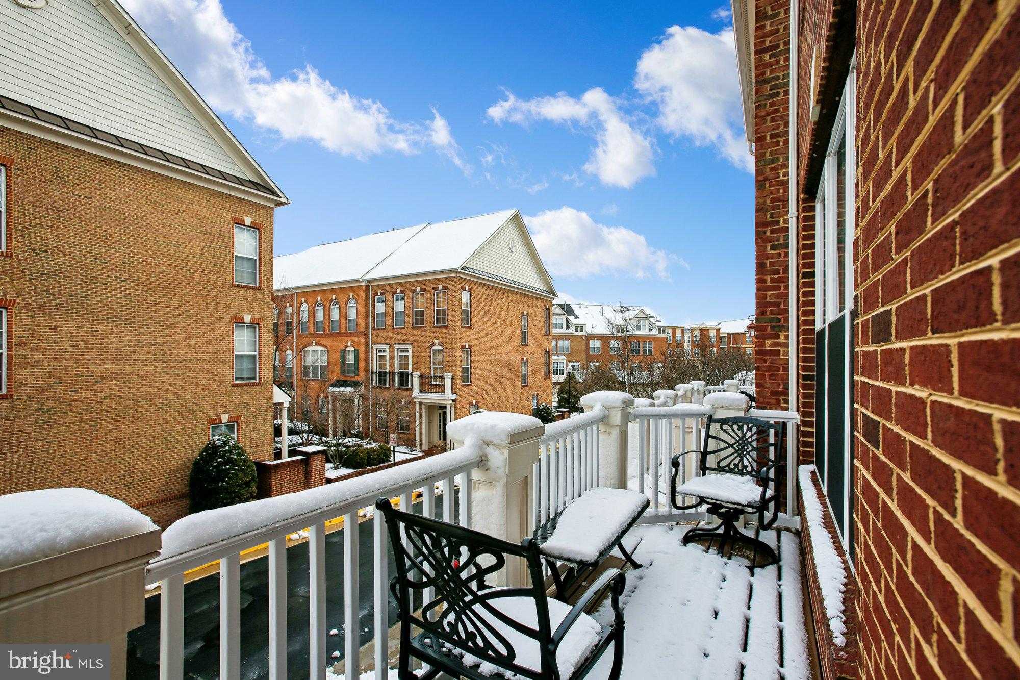 125 Fortnightly Blvd photo 43