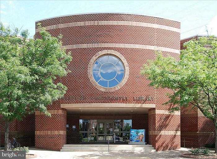 125 Fortnightly Blvd photo 55