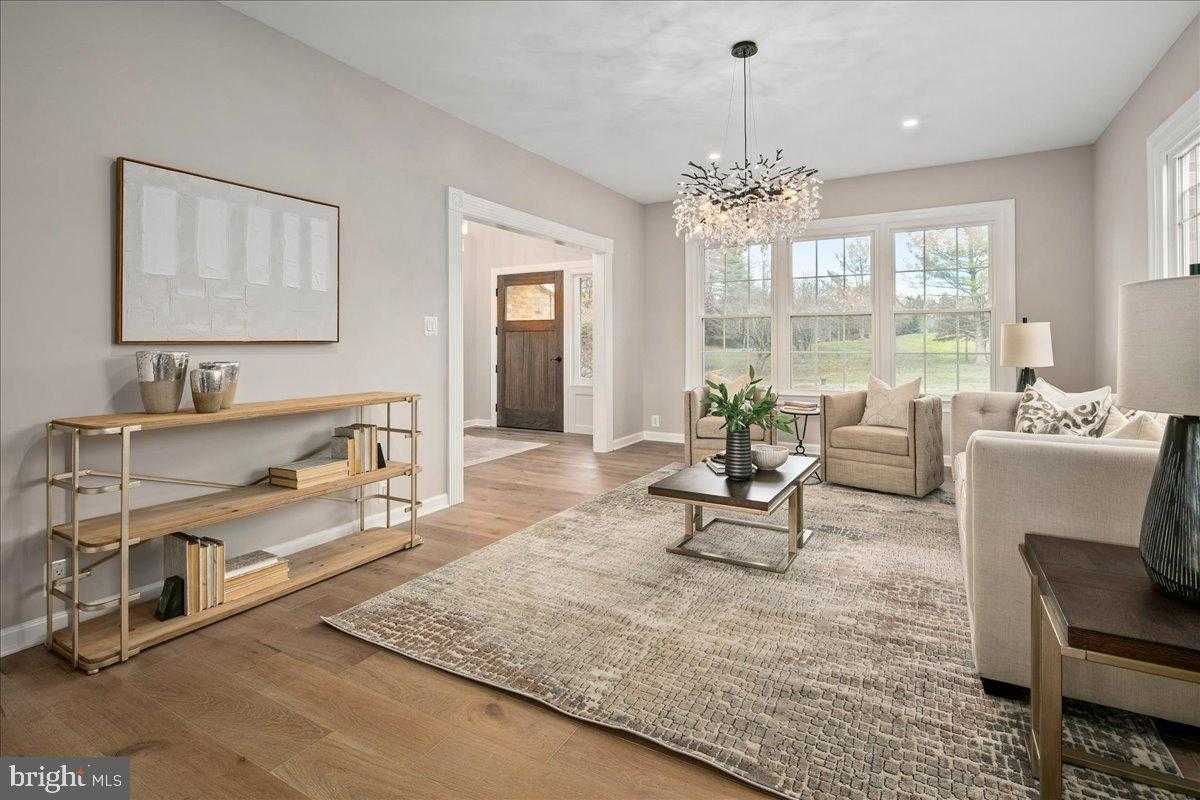 353 Gallop Wood Pl photo 13