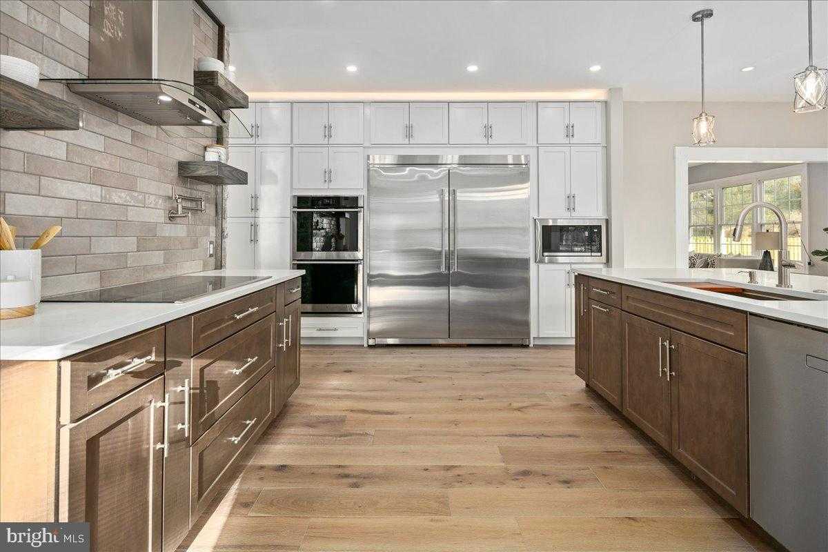 353 Gallop Wood Pl photo 24