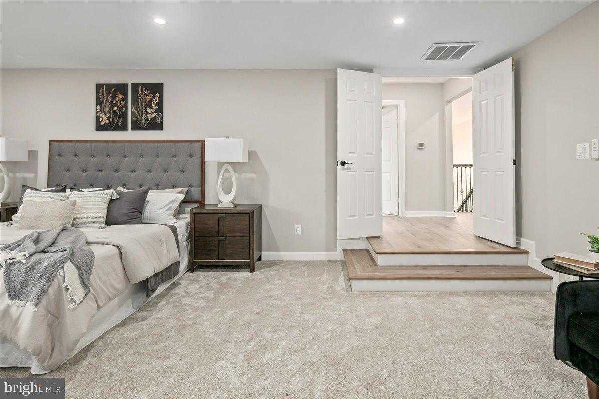 353 Gallop Wood Pl photo 43