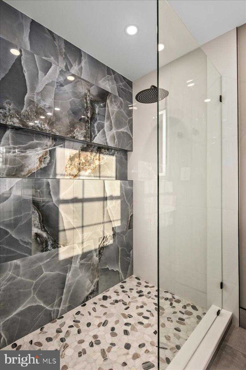 353 Gallop Wood Pl photo 71