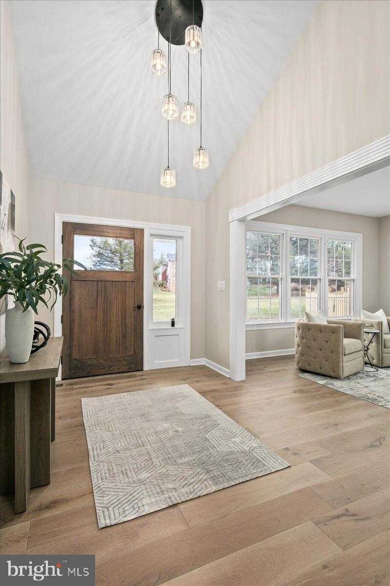 353 Gallop Wood Pl photo 9