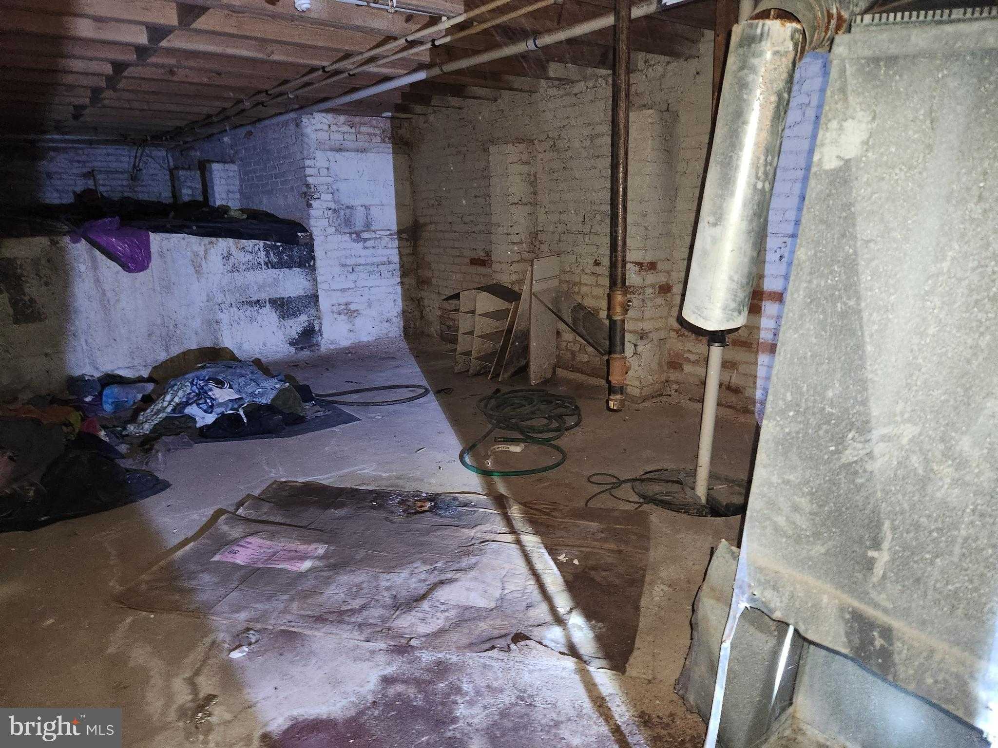 1605 Riggs Ave photo 17