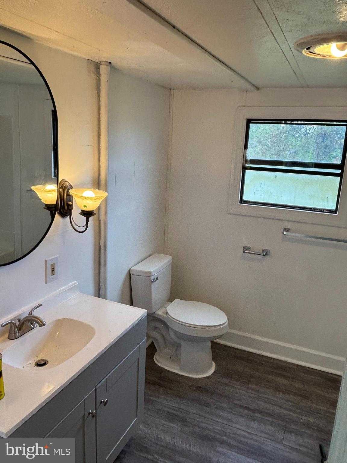 7078 Slabtown Rd photo 8