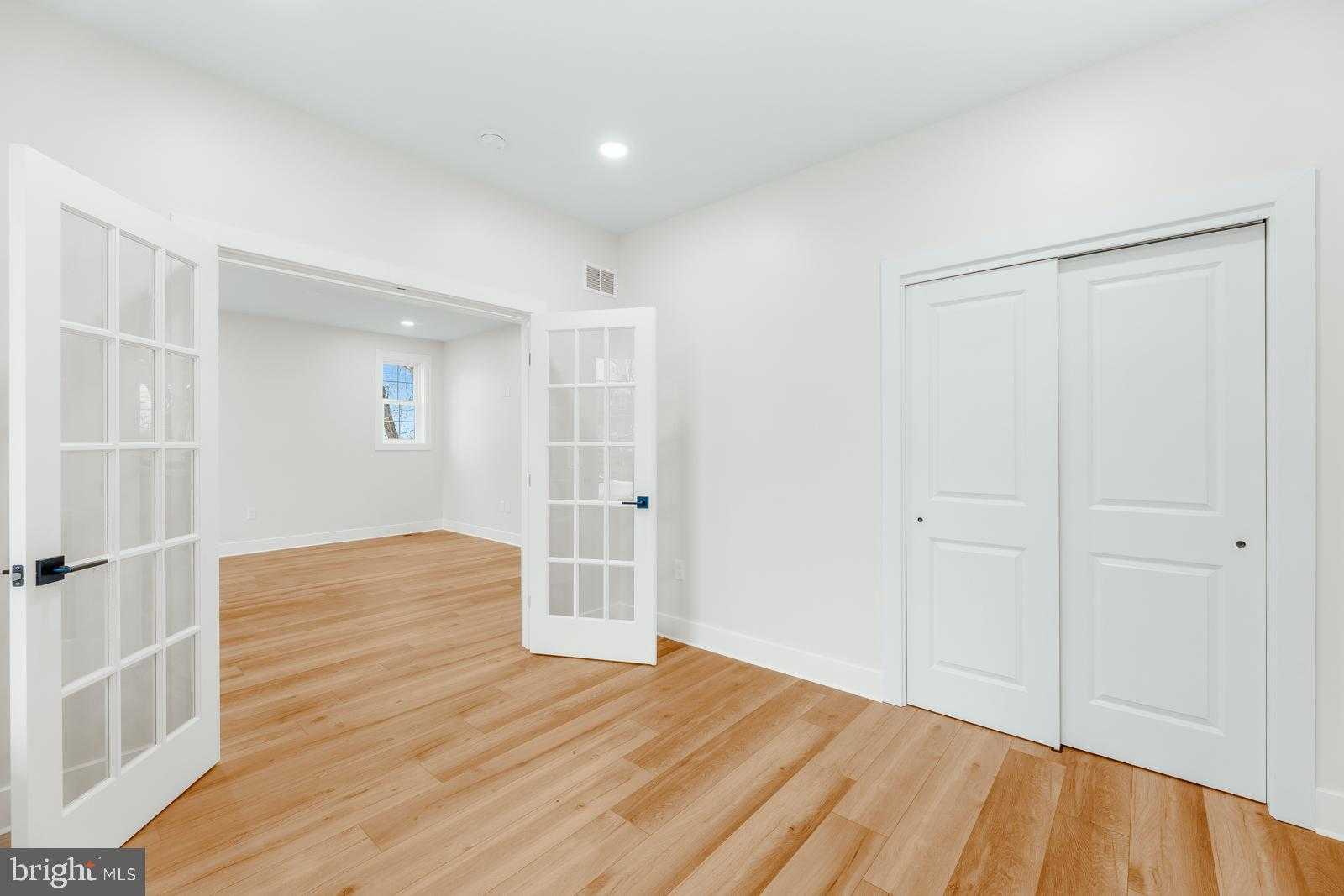 866 Hulmeville Rd photo 12