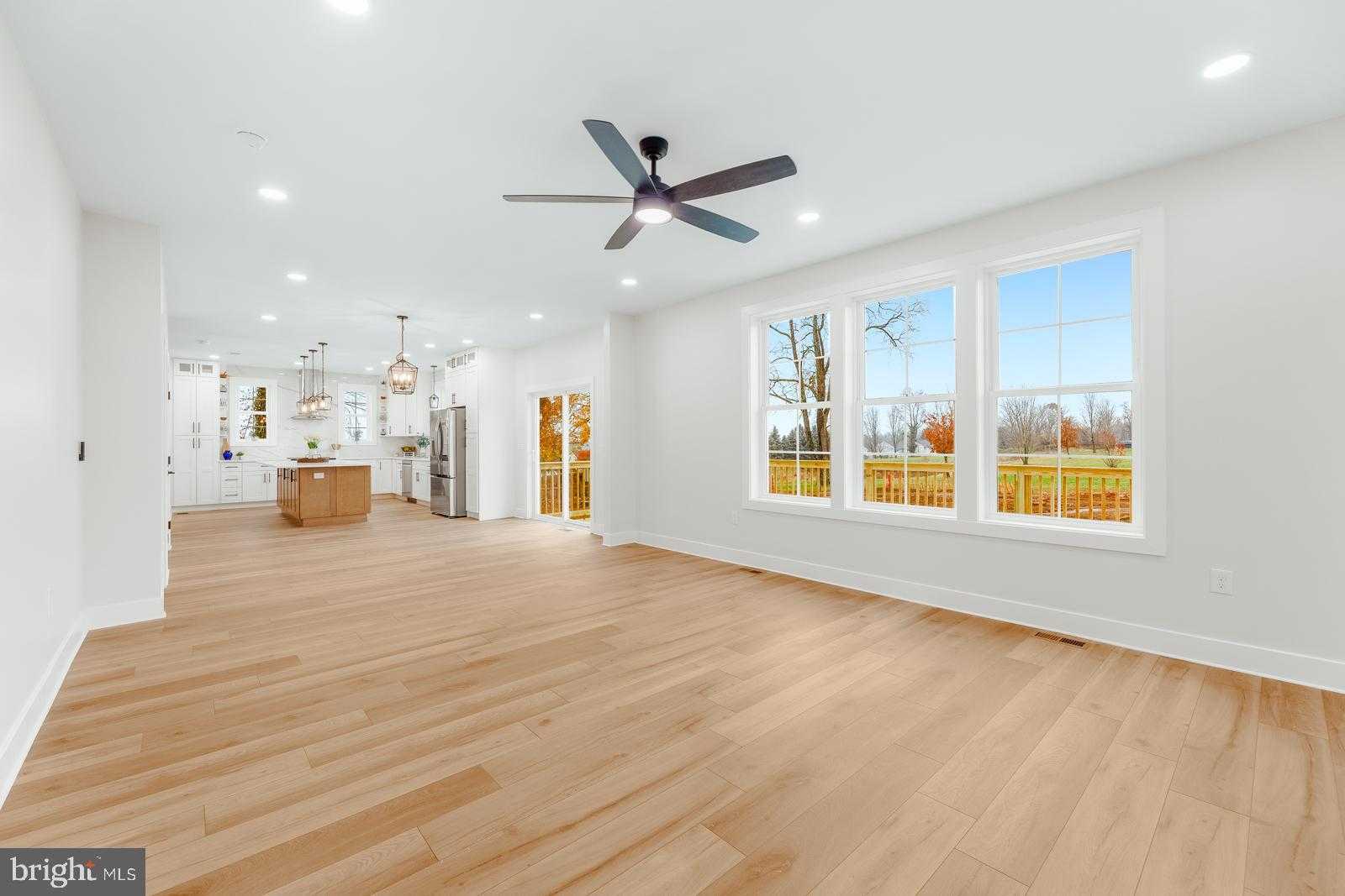 866 Hulmeville Rd photo 16