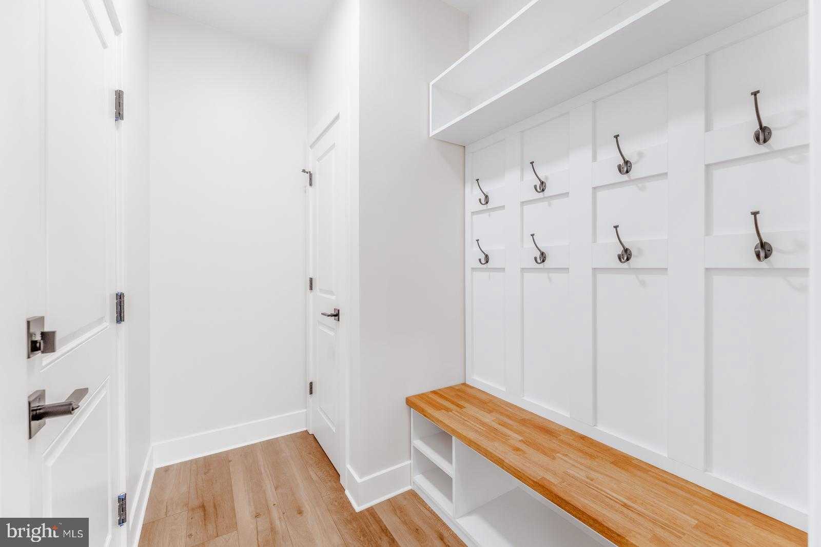 866 Hulmeville Rd photo 18