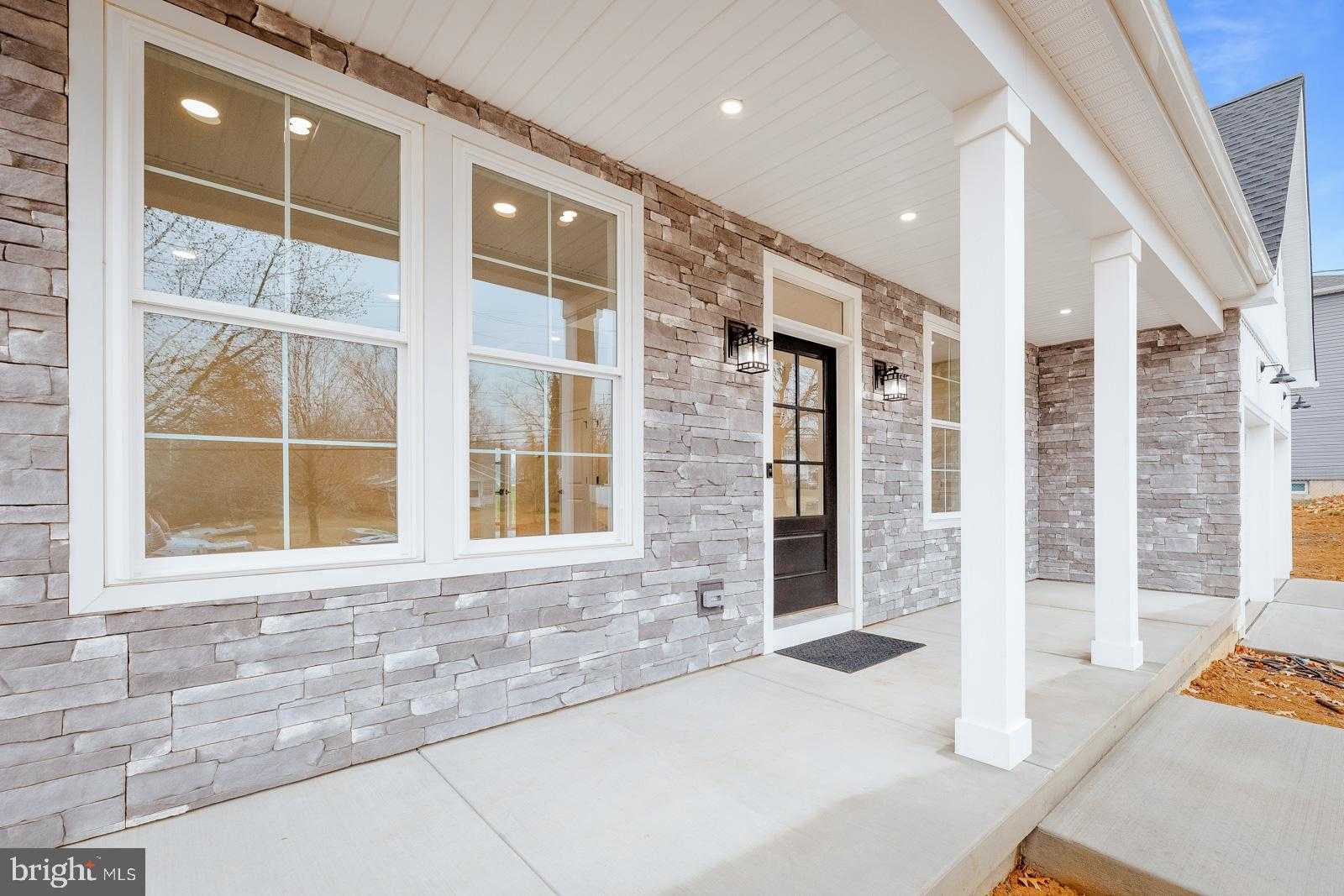 866 Hulmeville Rd photo 5