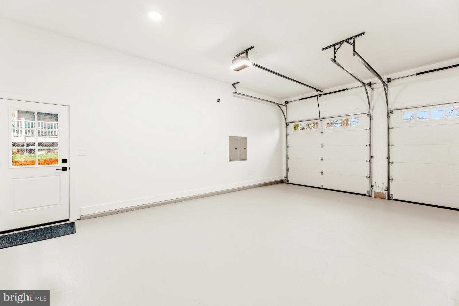 866 Hulmeville Rd photo 56