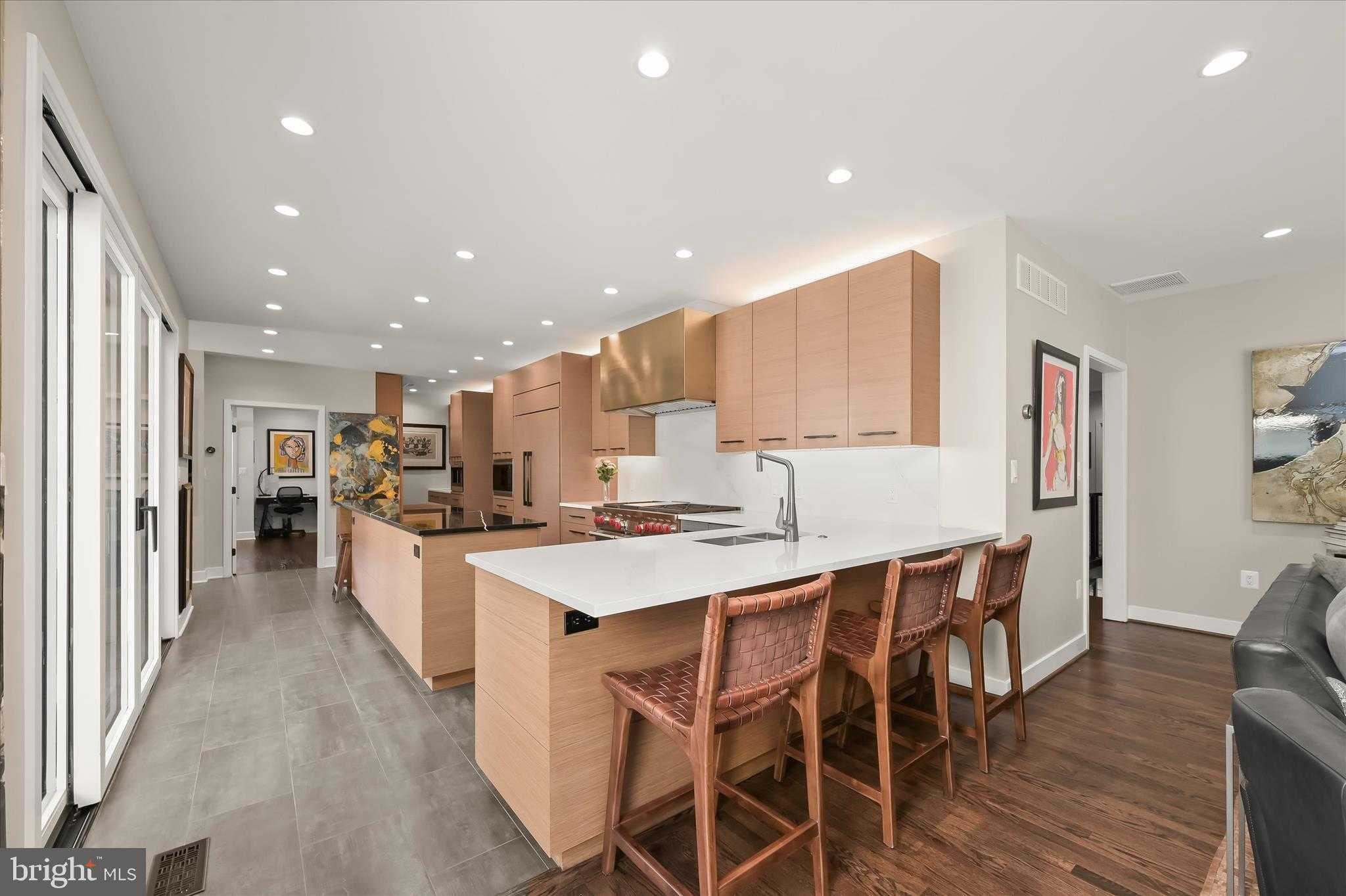 668 Broadwater Way photo 29