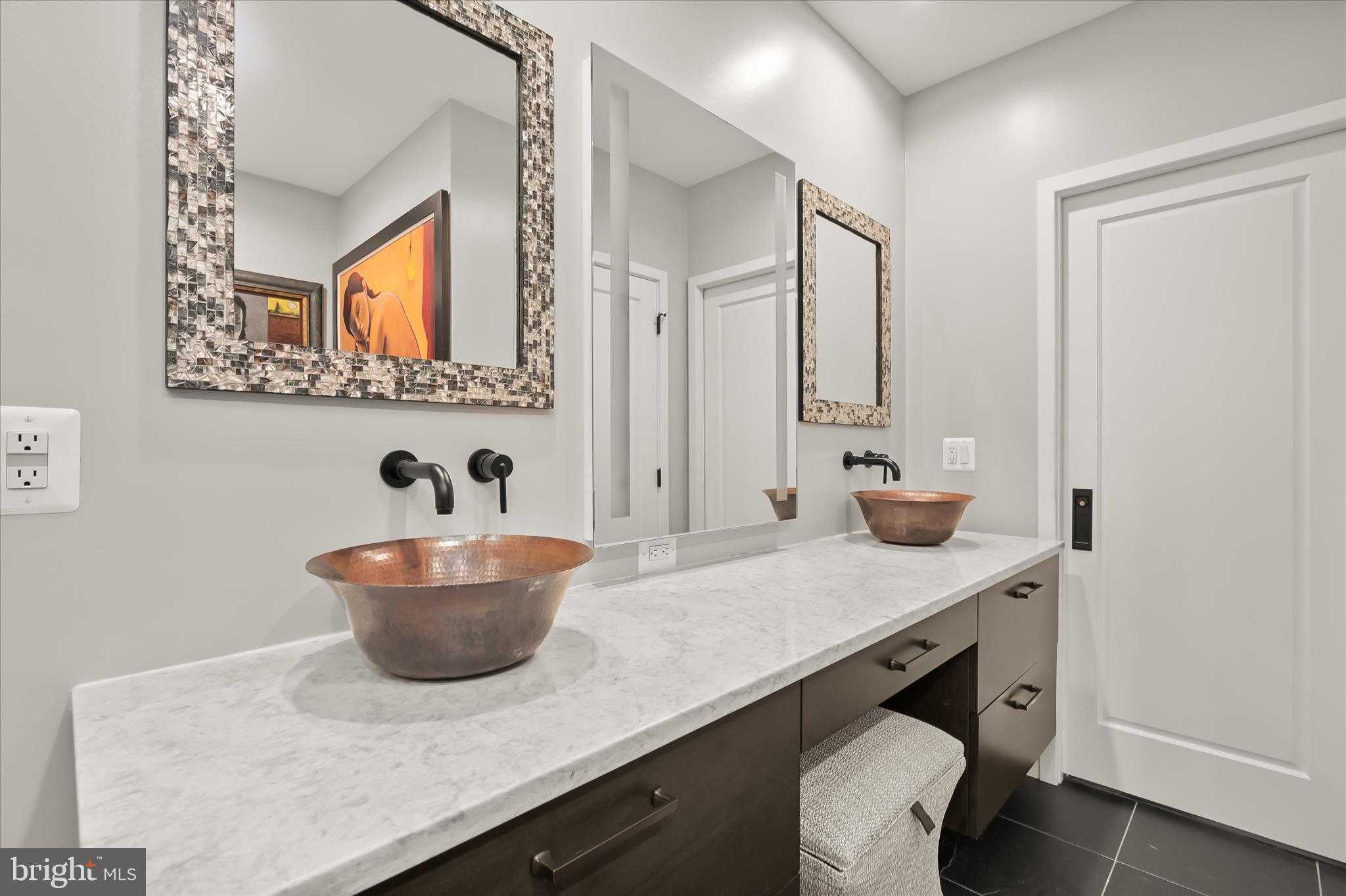 668 Broadwater Way photo 48