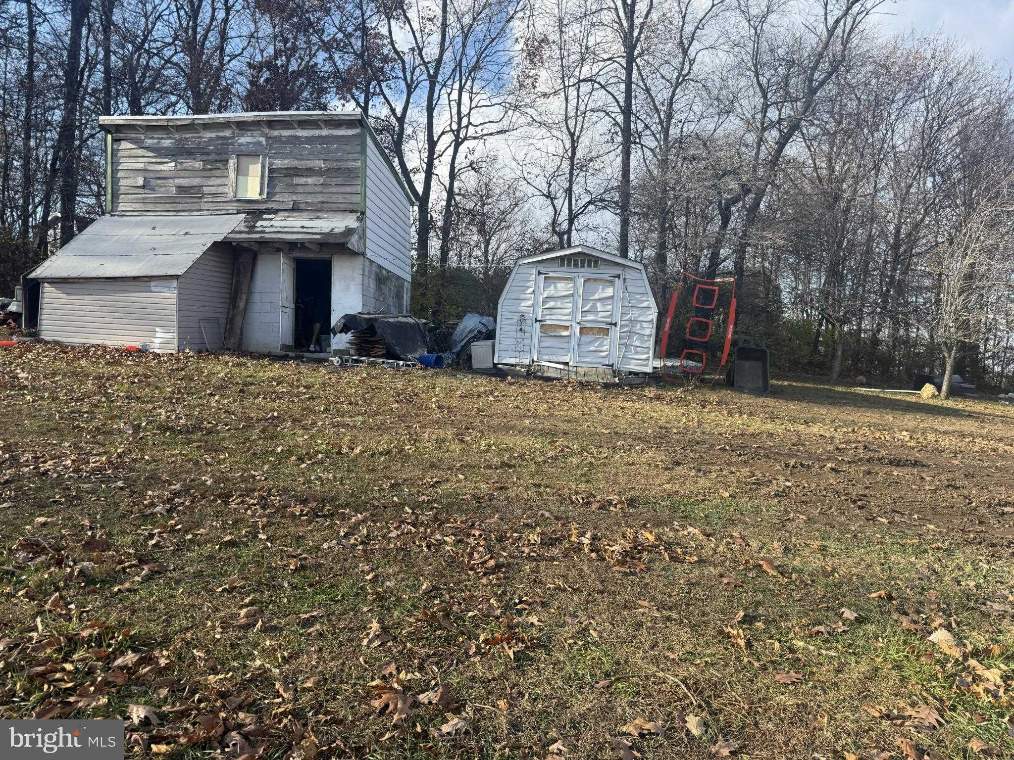 2237 Ridge Rd photo 9