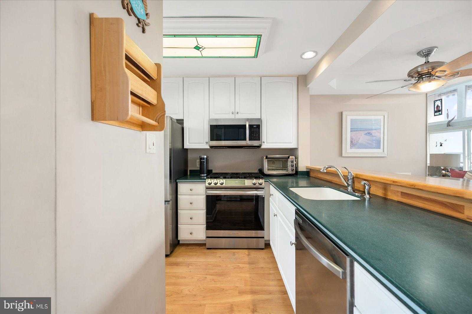 775 94th St photo 17