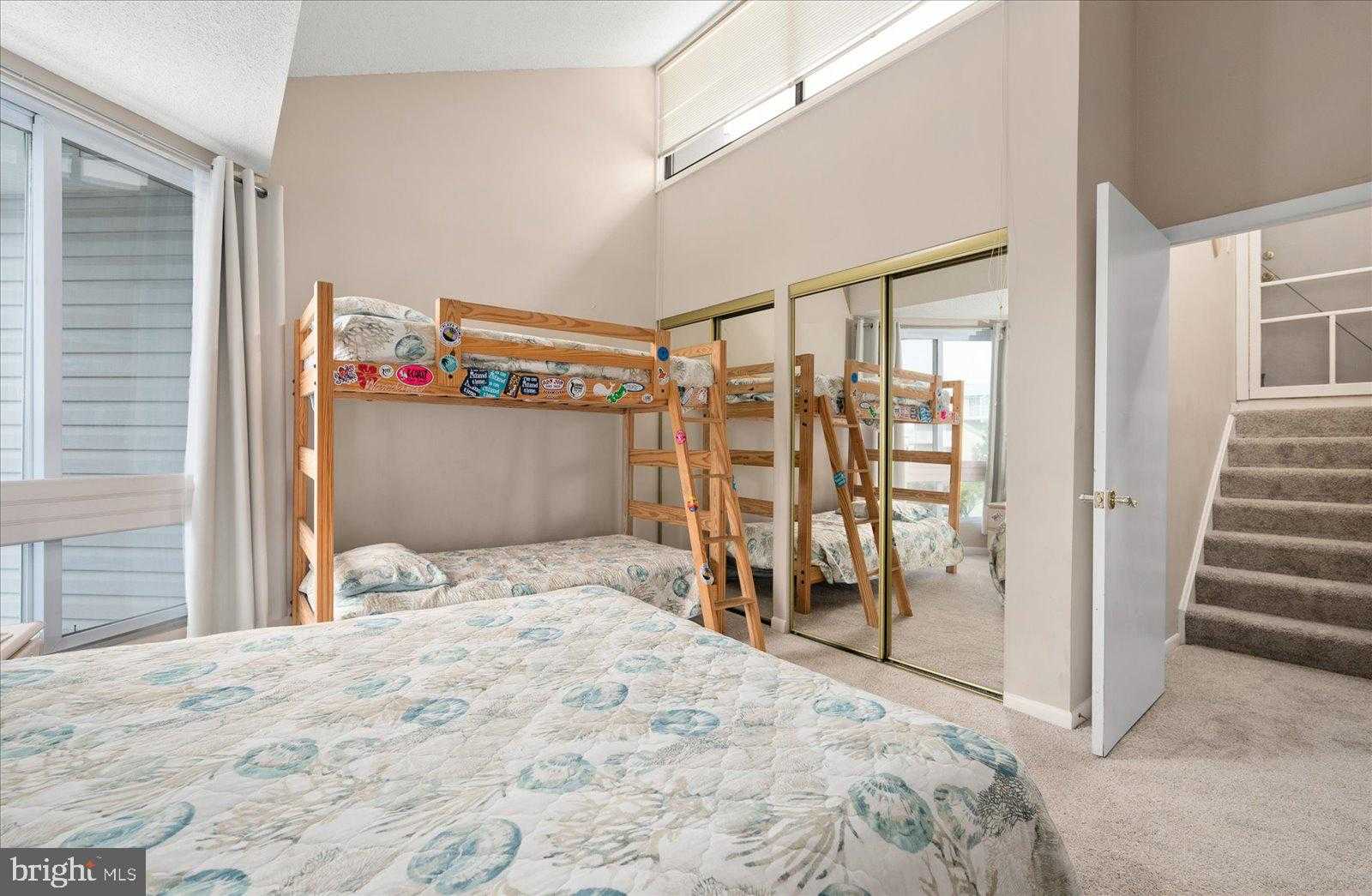 775 94th St photo 30