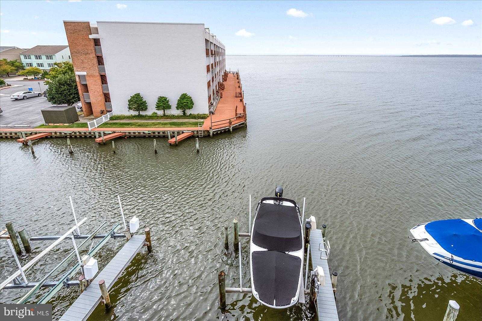 775 94th St photo 41