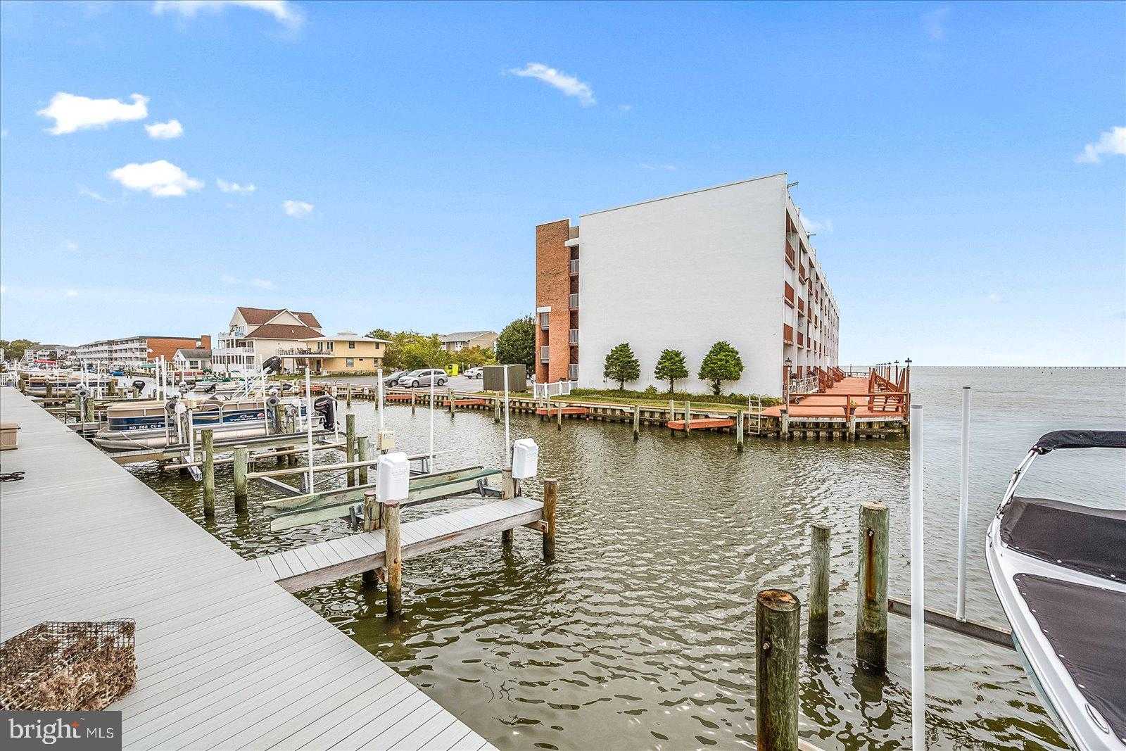 775 94th St photo 49