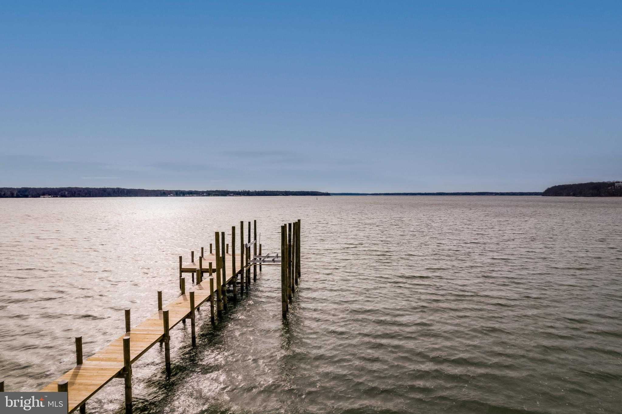 9433 Ferry Landing CT photo 29