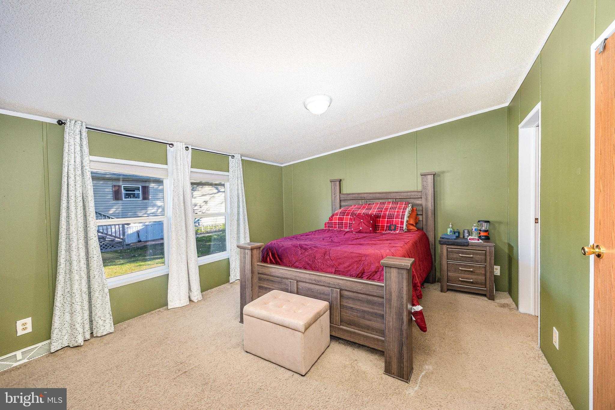 700 Cassel Rd photo 18