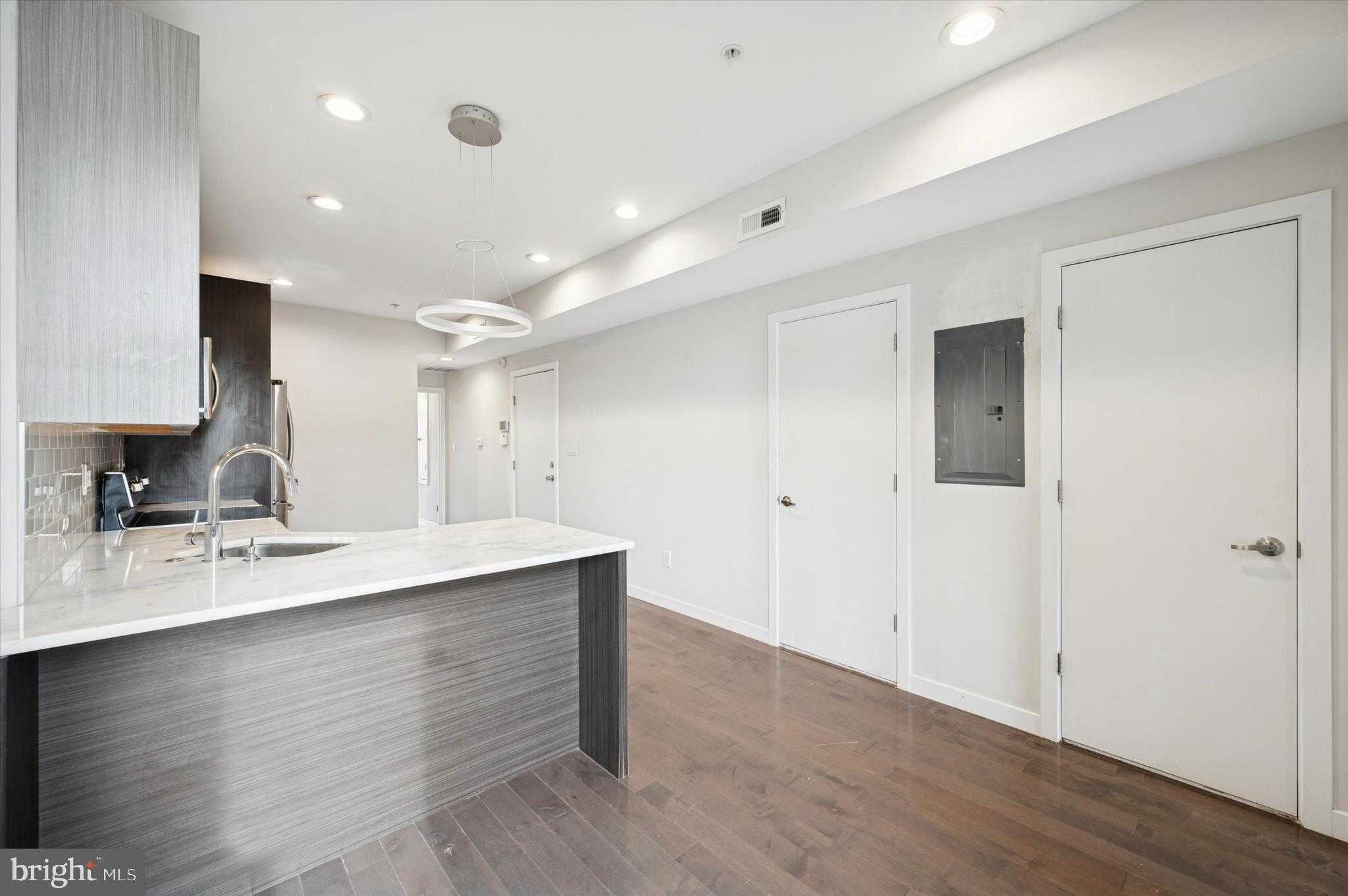 1814 Federal St # B photo 26