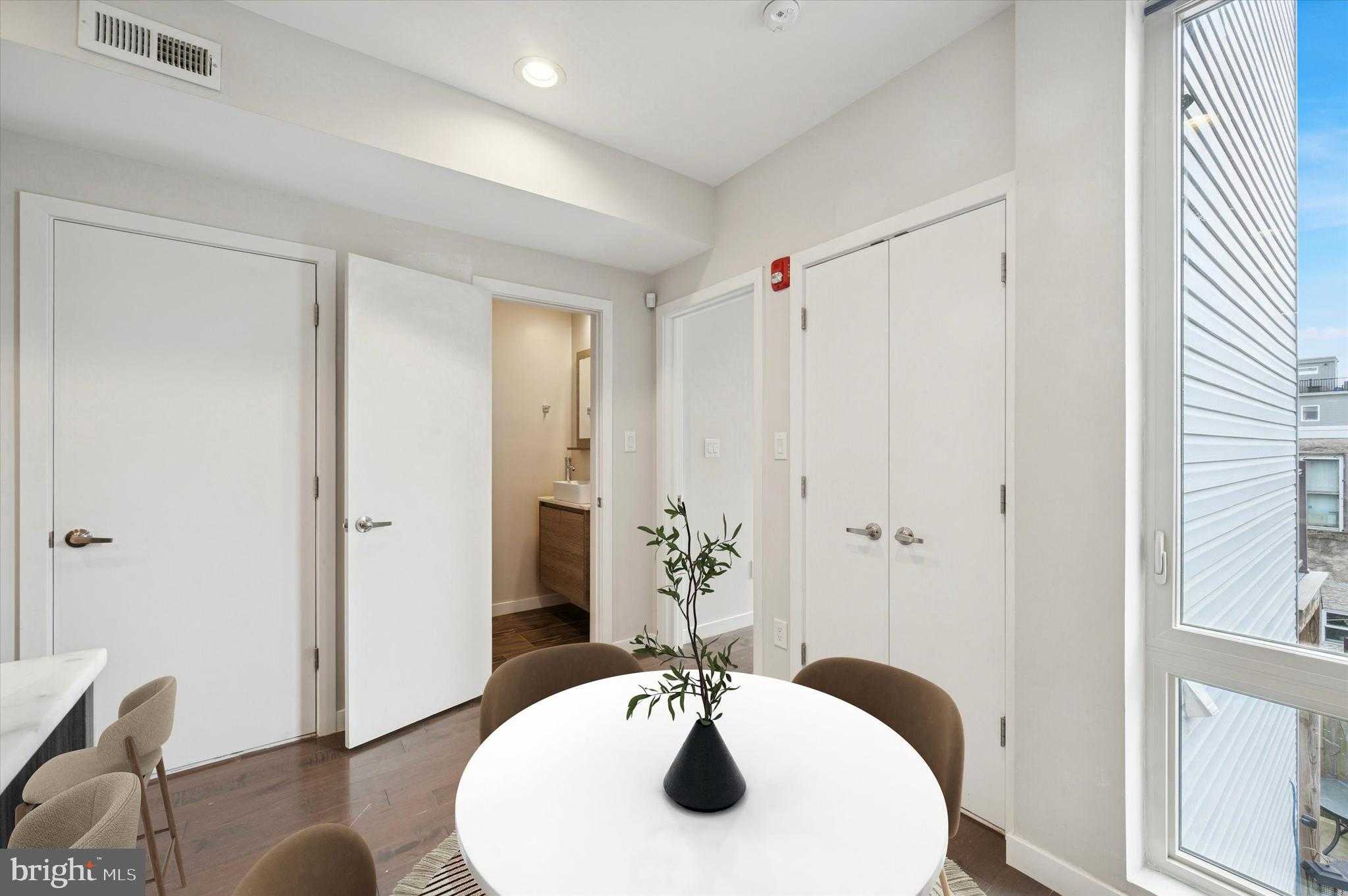 1814 Federal St # B photo 9