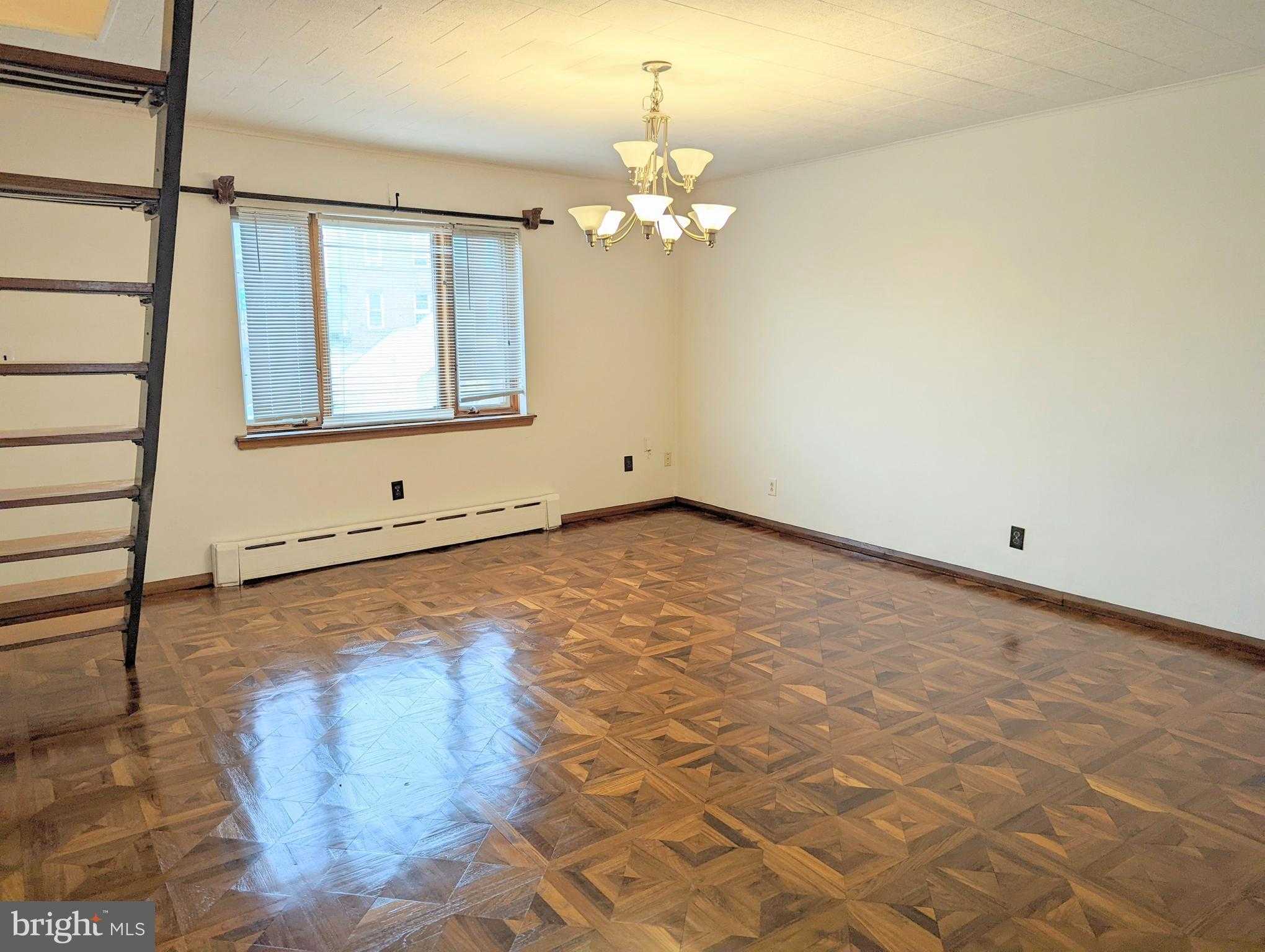 1545 W Passyunk Ave photo 7