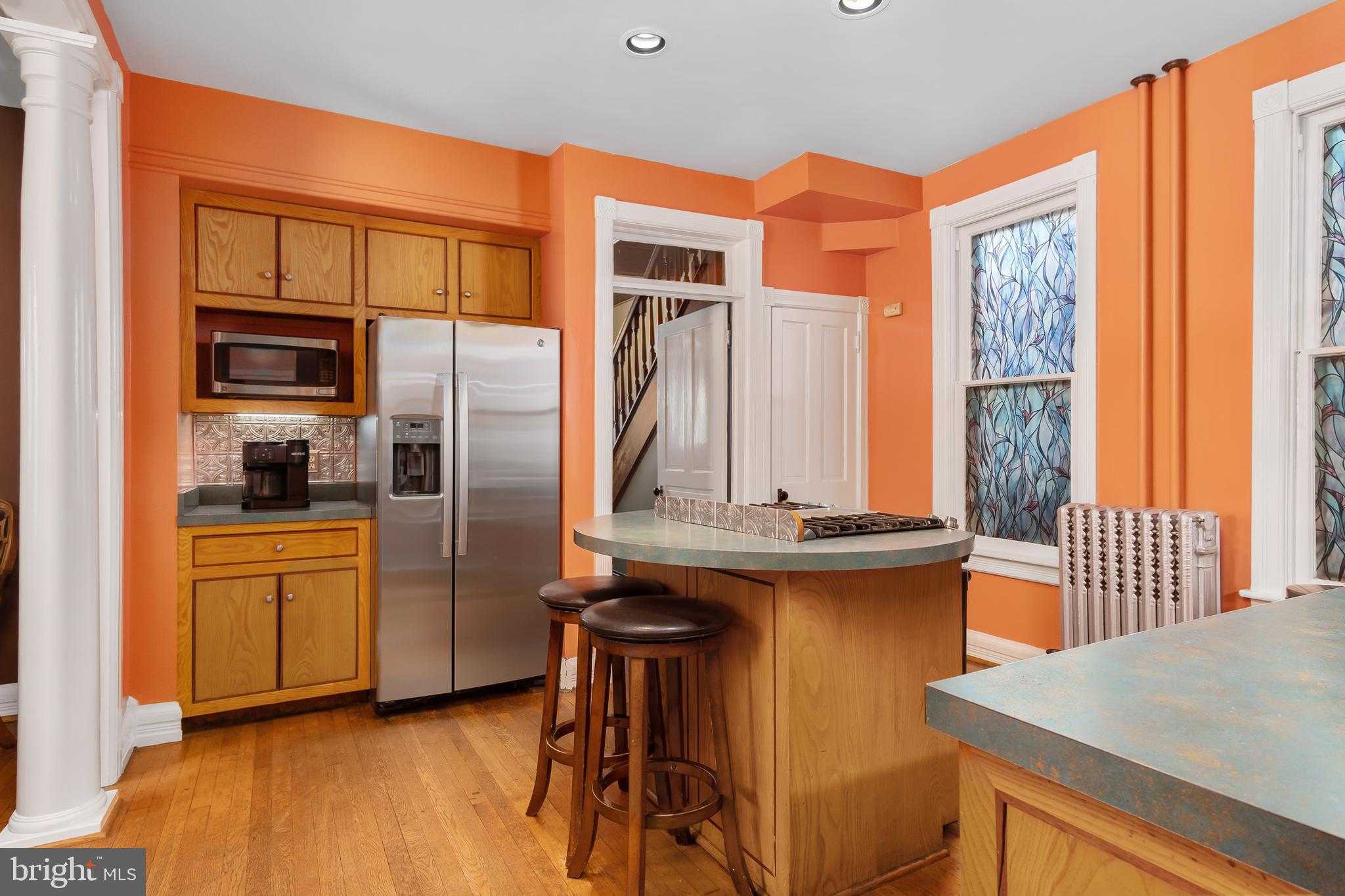 115 W 2nd St photo 12