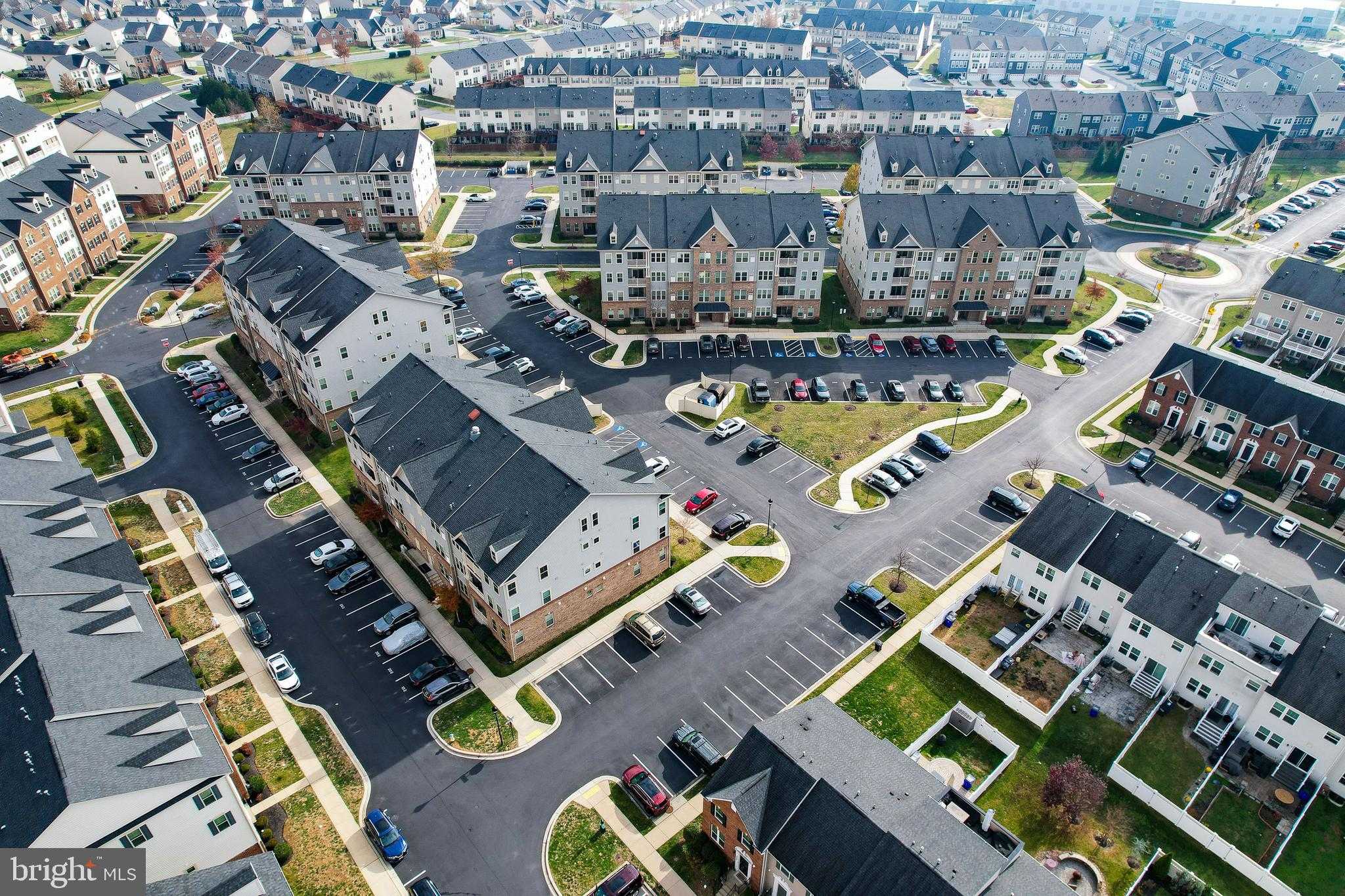 4861 Finnical Way Ste 401 photo 48