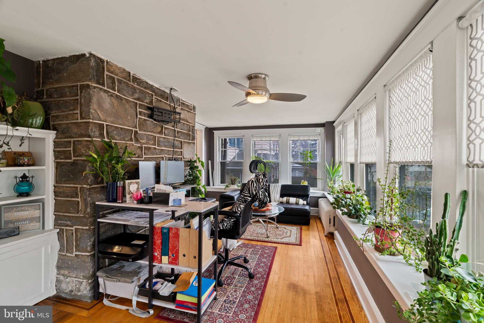 341 Congress Ave photo 12