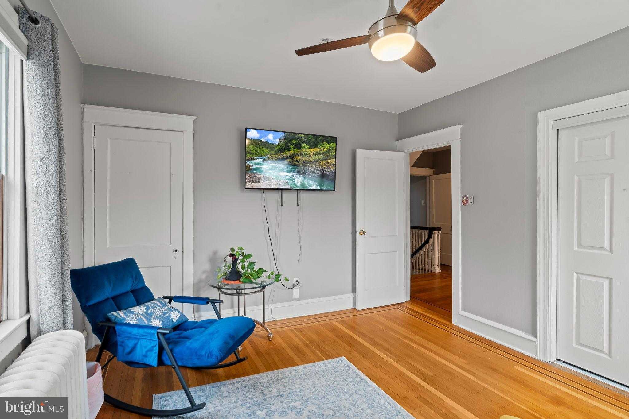 341 Congress Ave photo 20