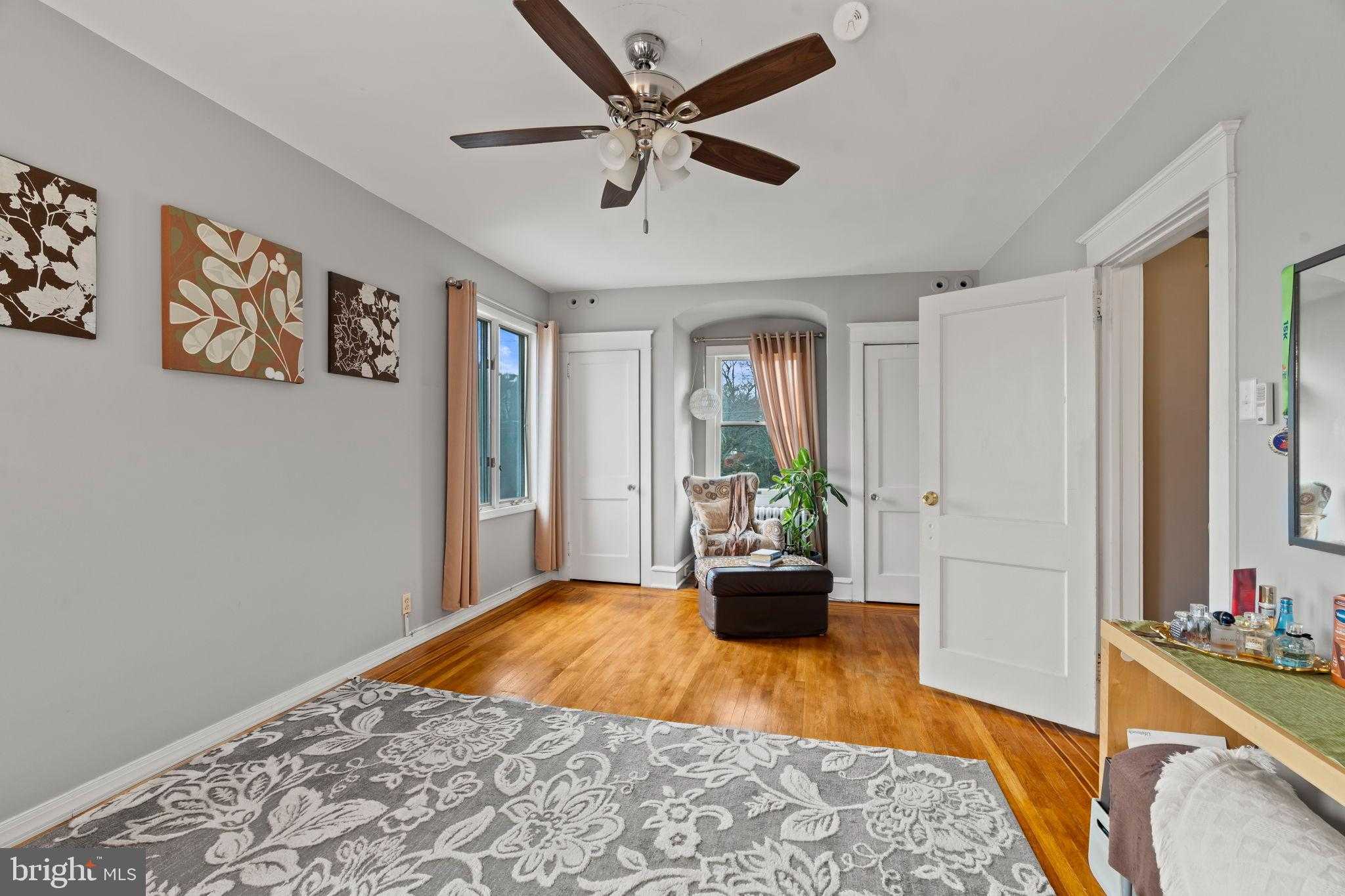 341 Congress Ave photo 27