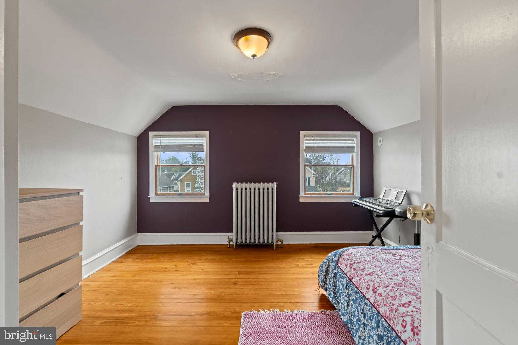 341 Congress Ave photo 29