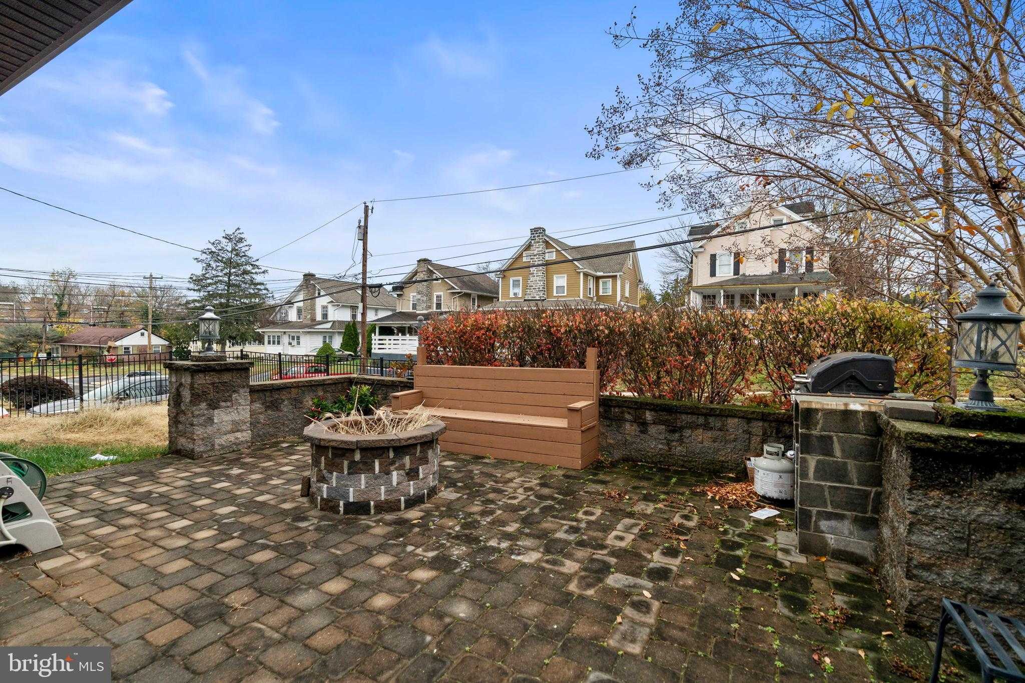 341 Congress Ave photo 36