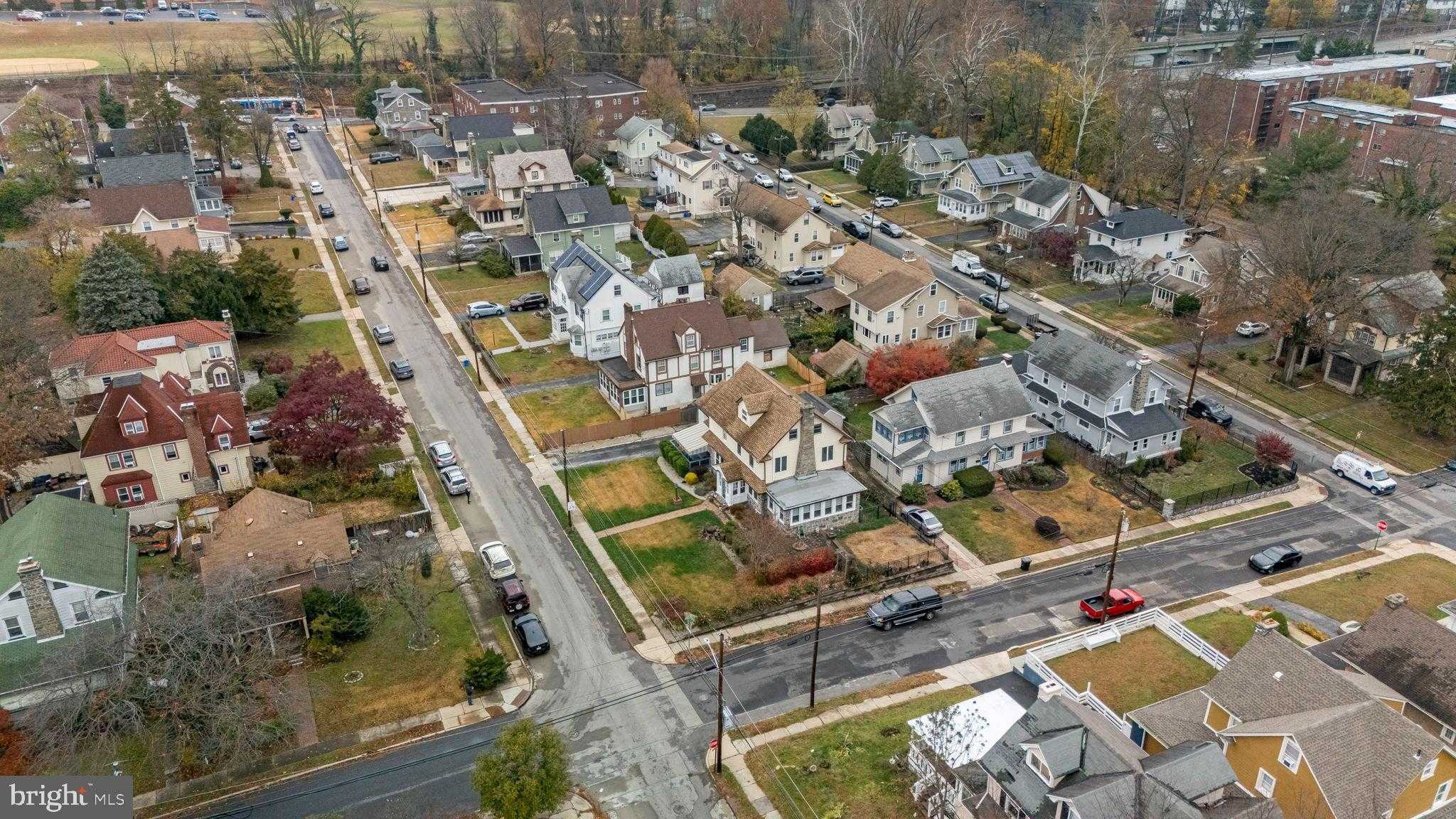 341 Congress Ave photo 46