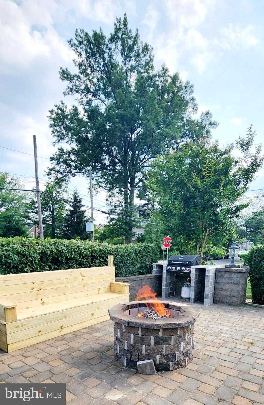 341 Congress Ave photo 48