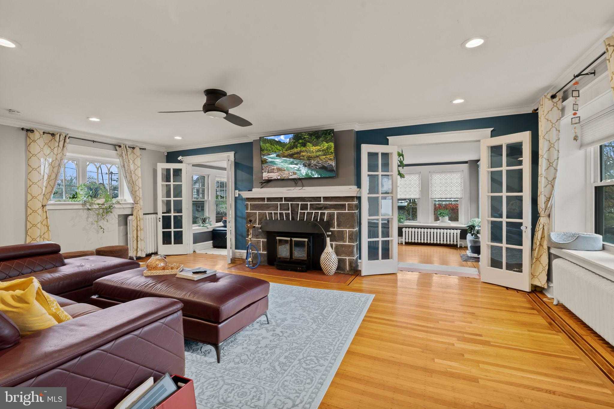 341 Congress Ave photo 7