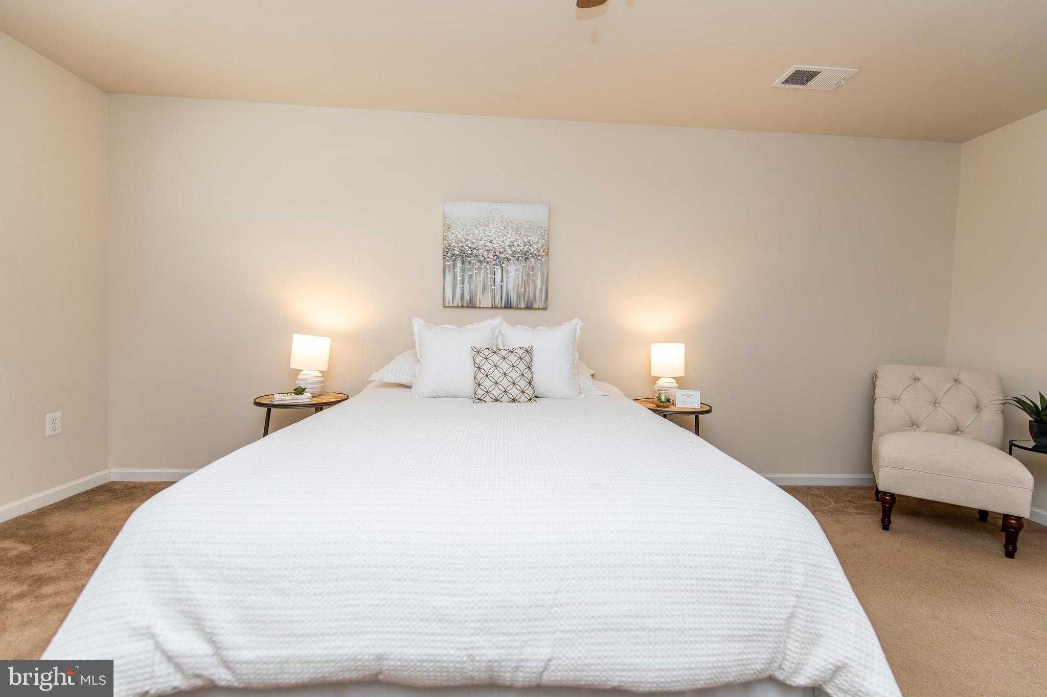 13400 Oaklands Manor Dr photo 19