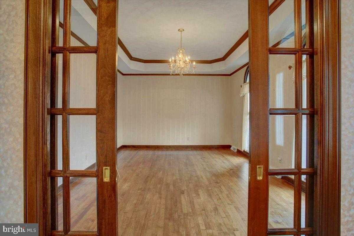 1015 Buchanan Trl E photo 16