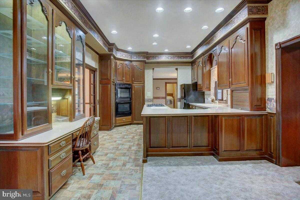 1015 Buchanan Trl E photo 24