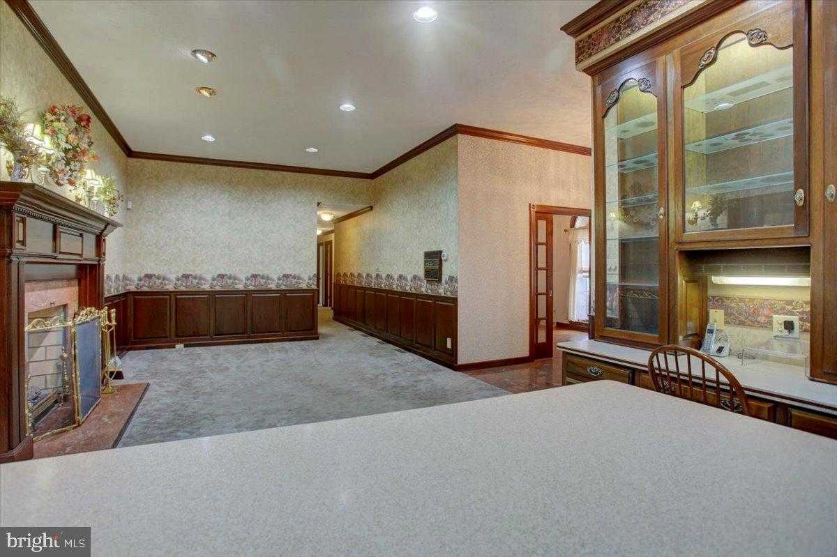 1015 Buchanan Trl E photo 29