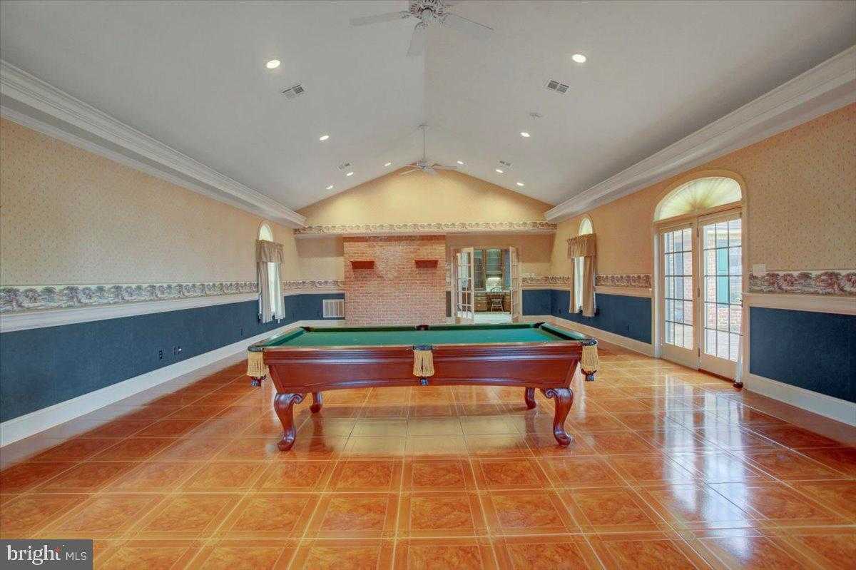 1015 Buchanan Trl E photo 36