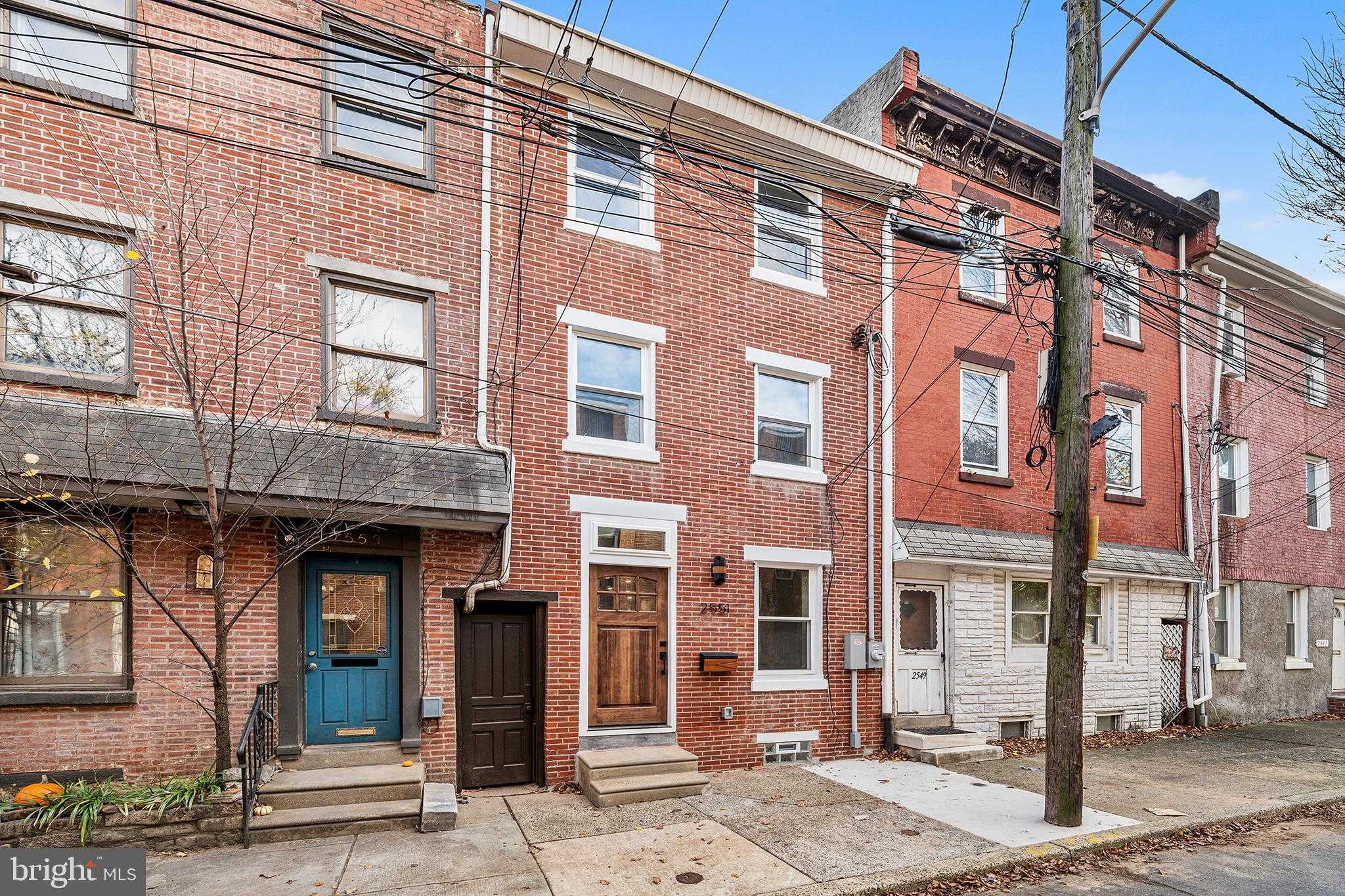 2551 Salmon St photo 2