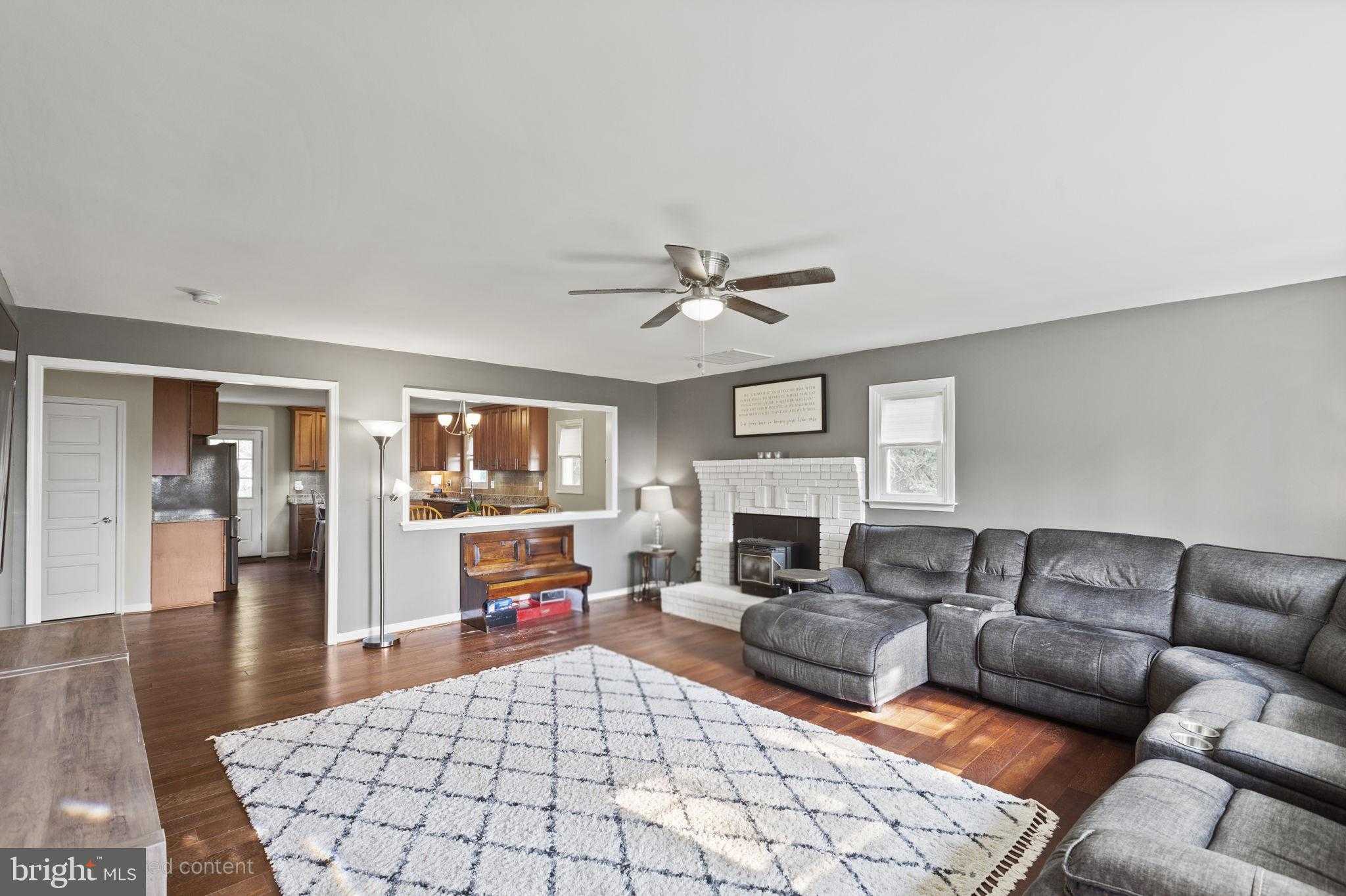 23170 Longview Blvd photo 3