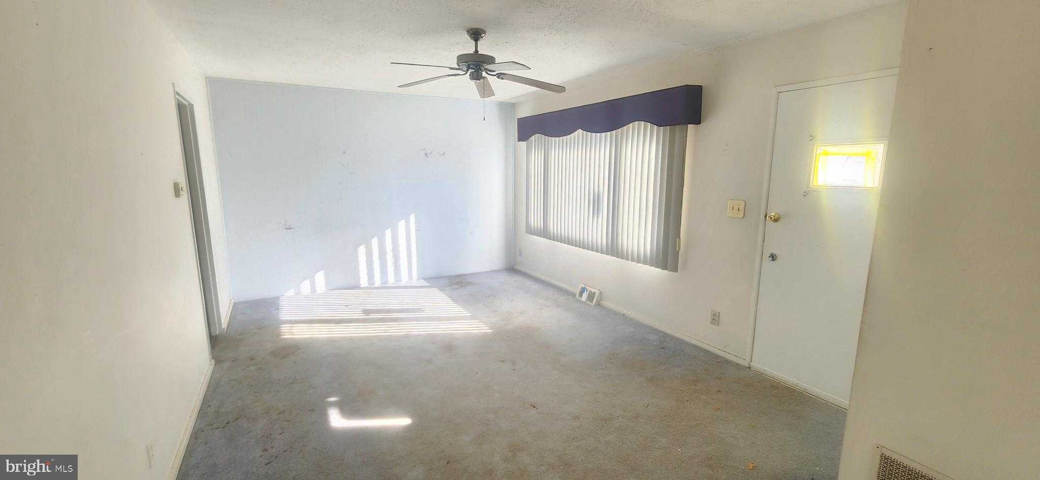 102 Cedarmere Rd photo 3