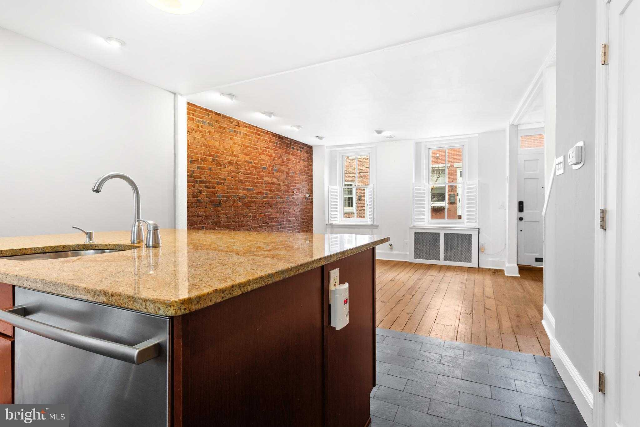 504 Kauffman St photo 13