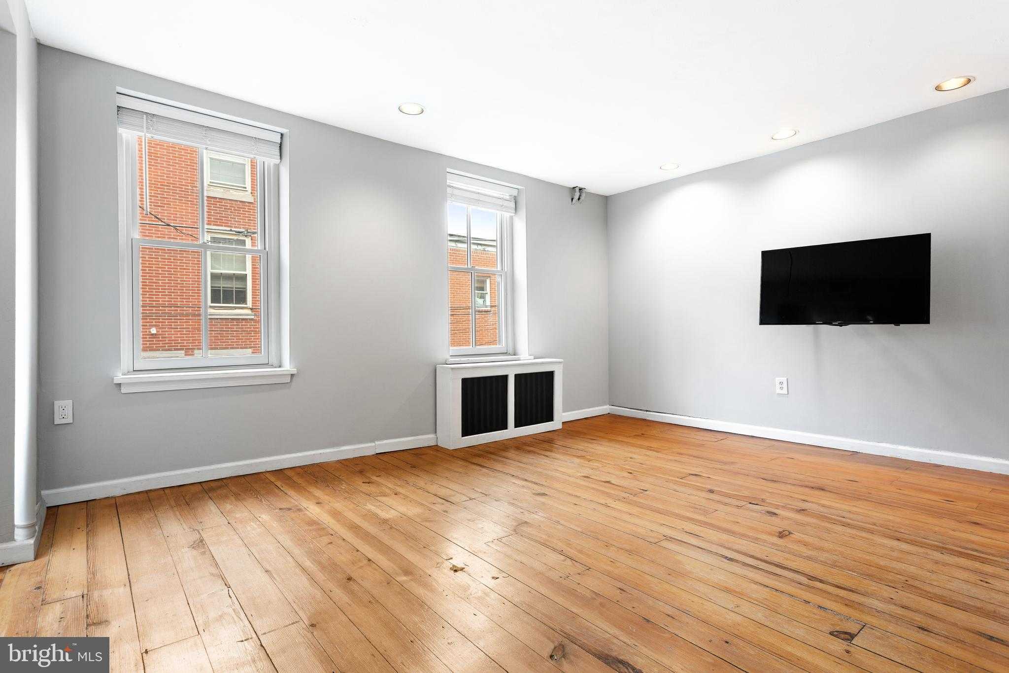 504 Kauffman St photo 23