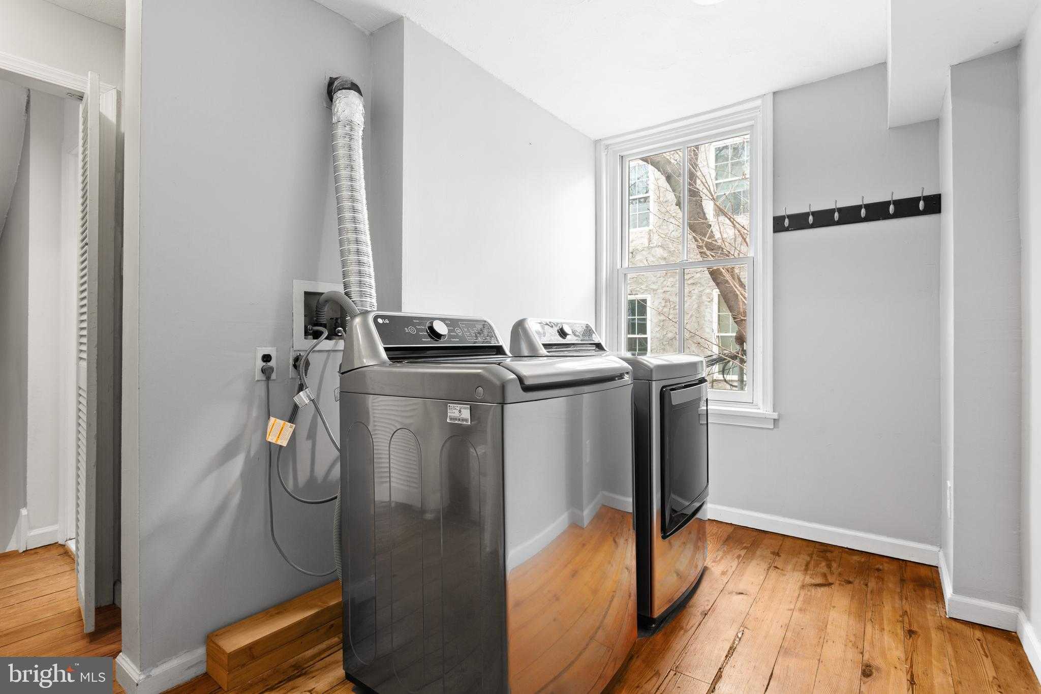 504 Kauffman St photo 28