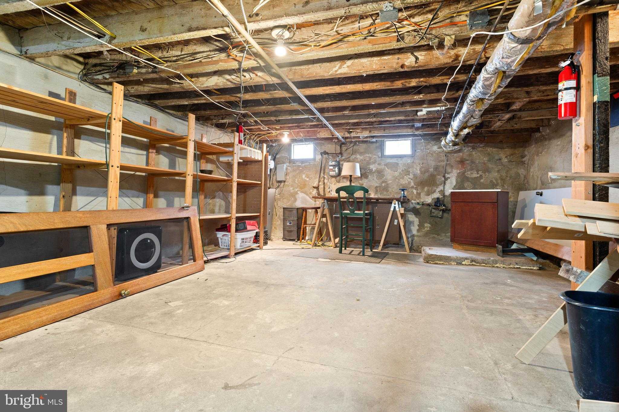 504 Kauffman St photo 32