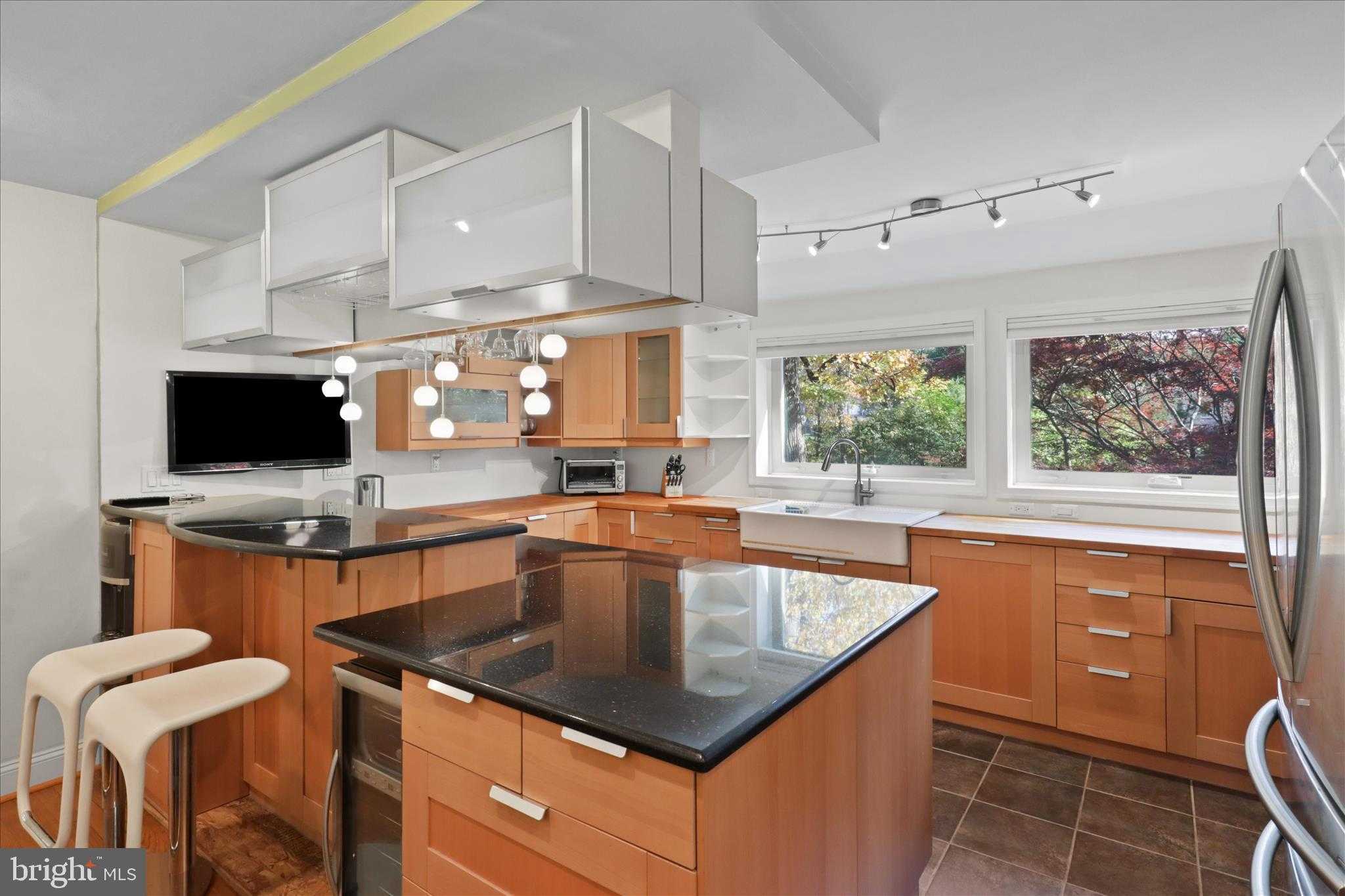 7914 Idylwood Rd photo 10