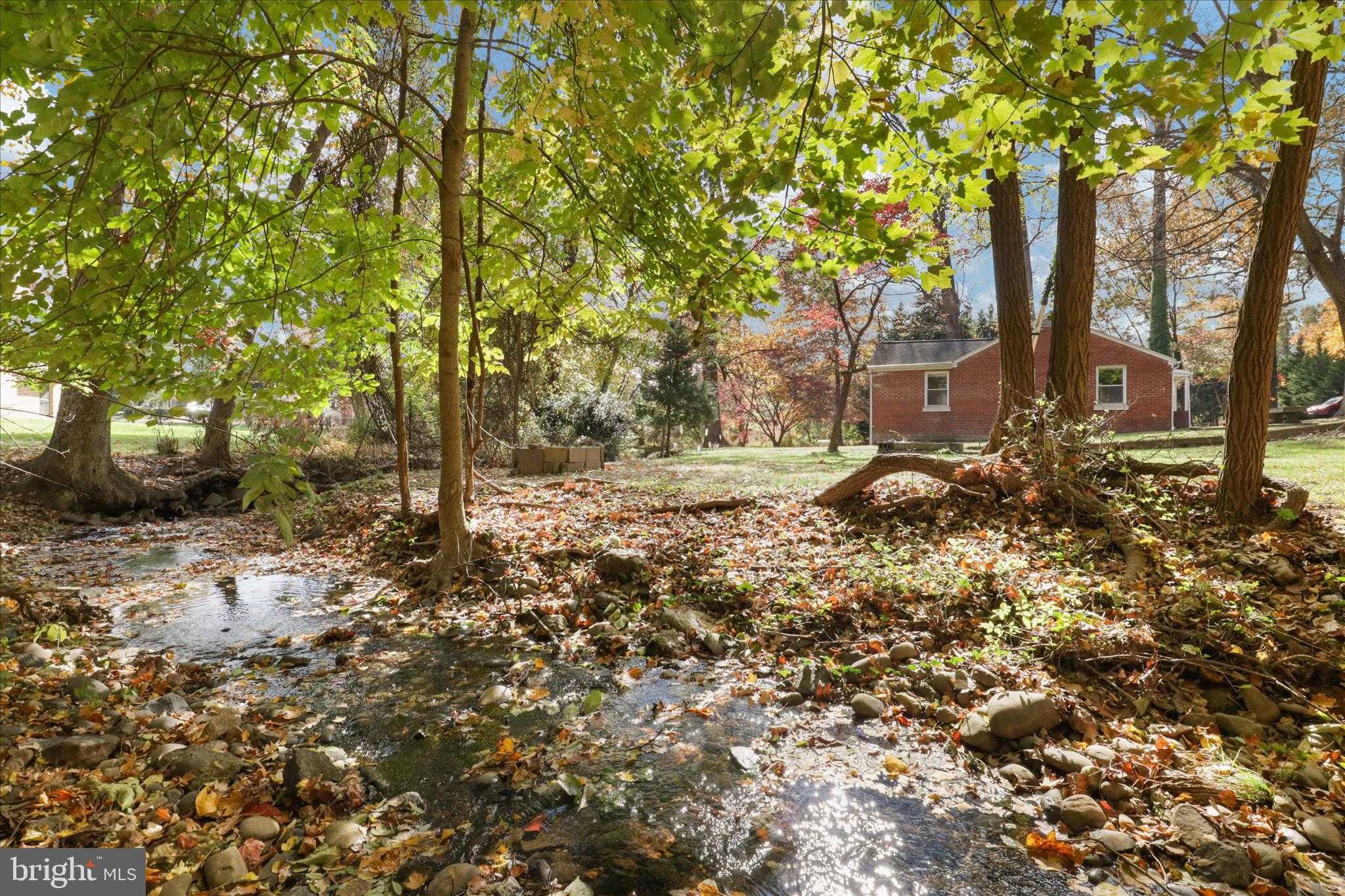 7914 Idylwood Rd photo 33